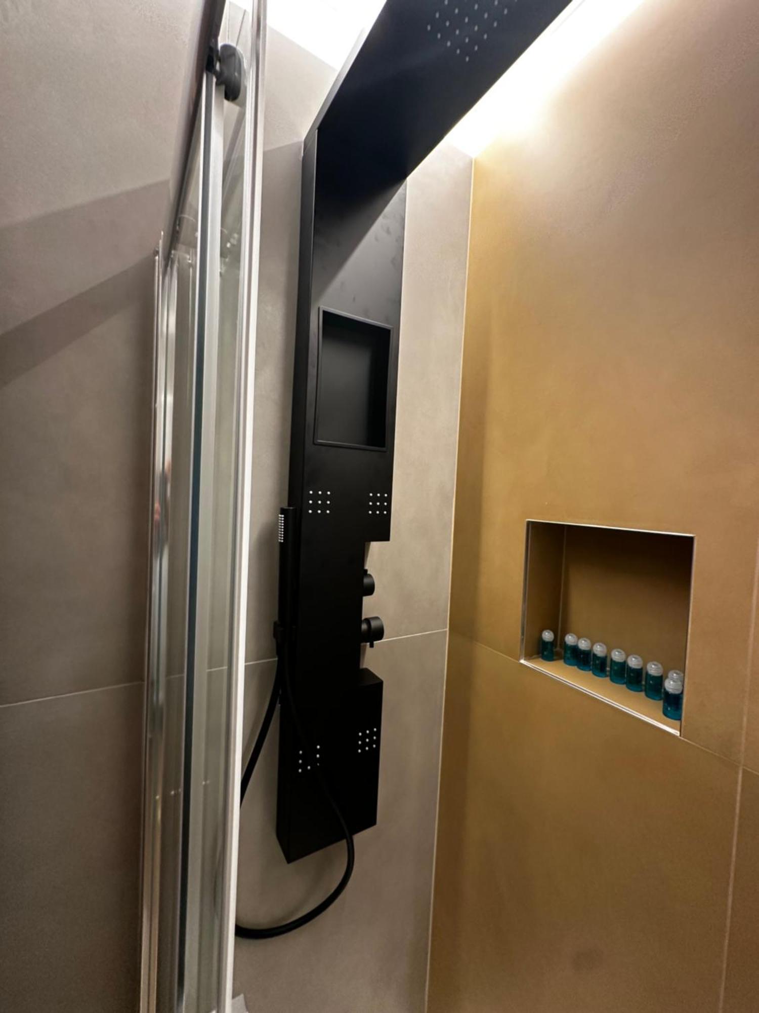 Aosta Center Holidays Apartments Bagian luar foto