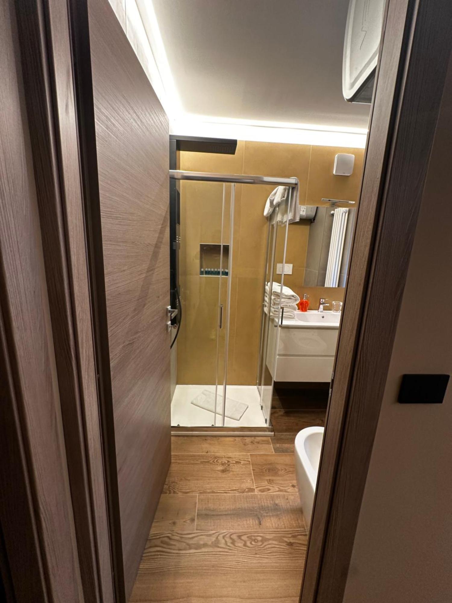 Aosta Center Holidays Apartments Bagian luar foto