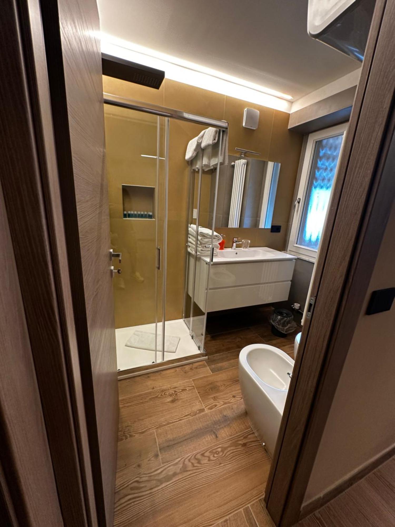 Aosta Center Holidays Apartments Bagian luar foto